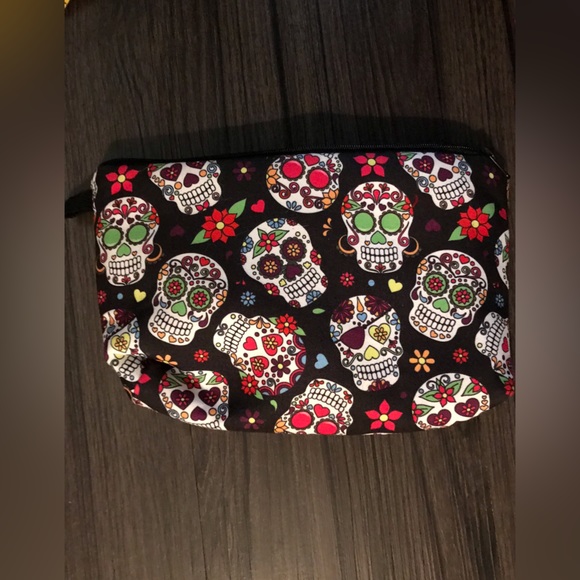 Sugar skull nwot make up bag - Picture 5 of 5